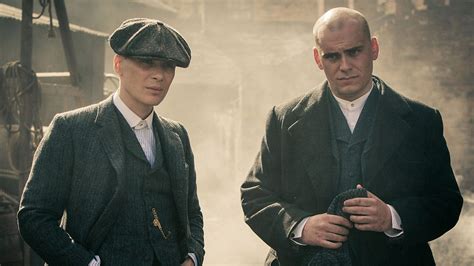 how old is thomas shelby in season 1|Peaky Blinders (TV Series 2013.
